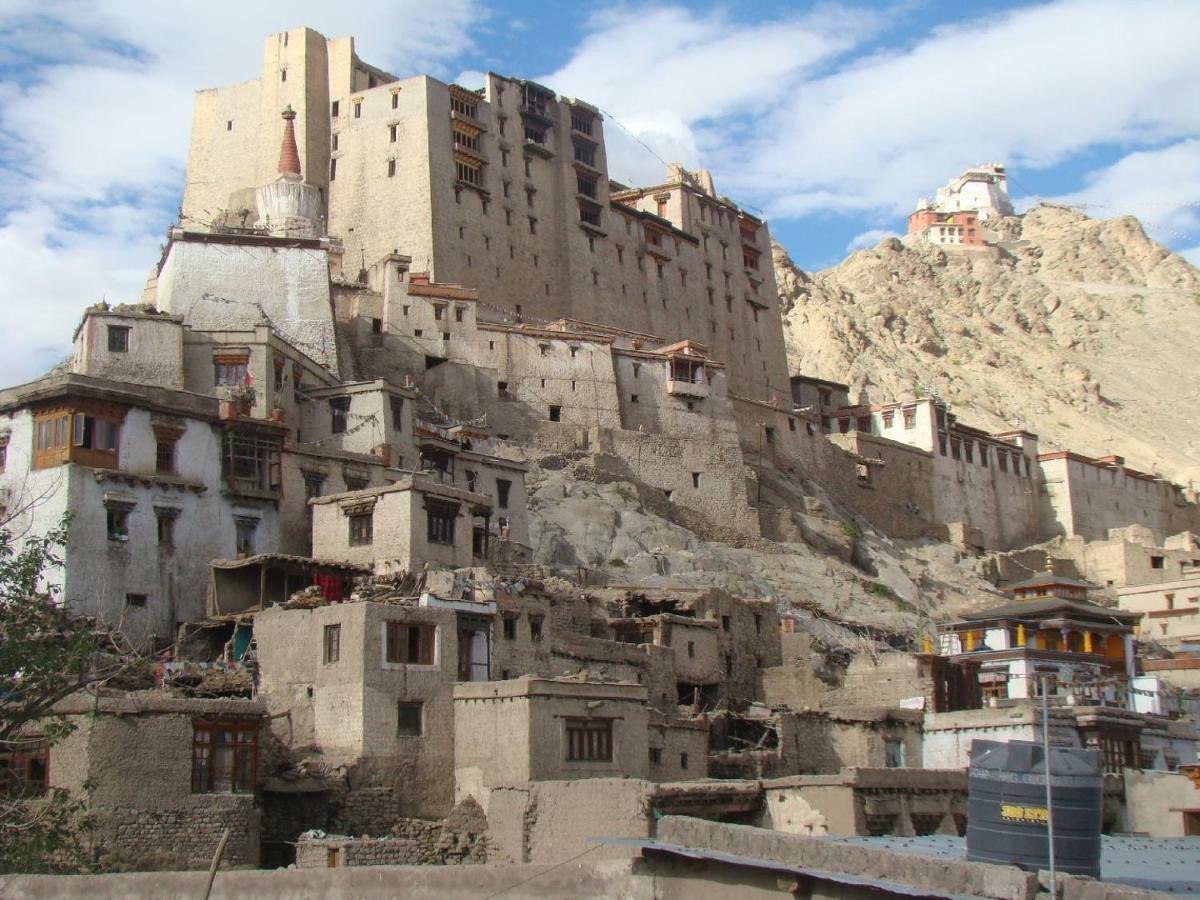 New Royal Guest House Leh Exterior foto